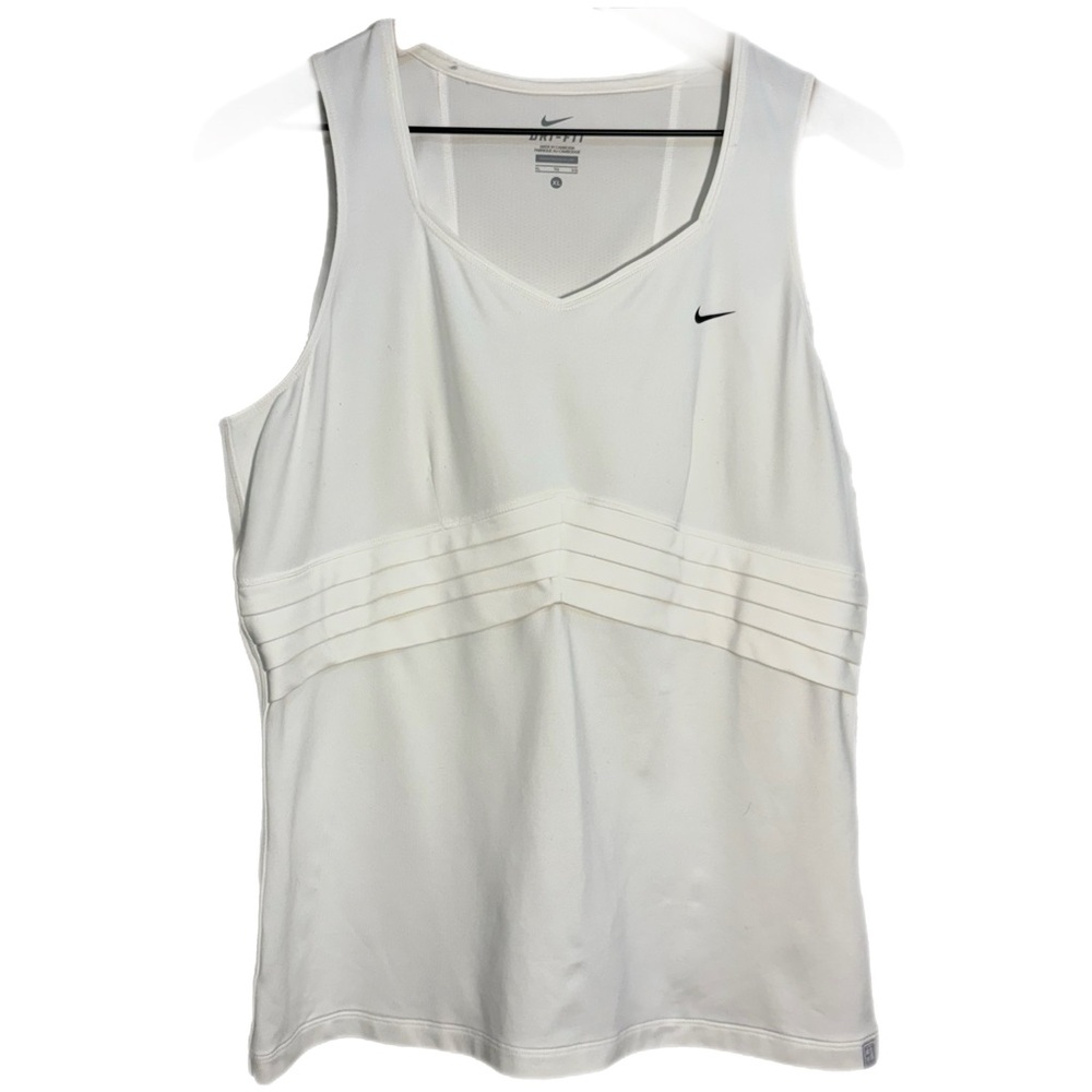 Nike Vintage Premium Player Collection Women White Chevron Pleated Tennis Tank